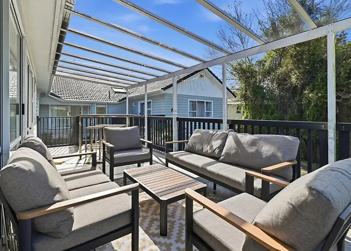 度假居 Elevated Escape For Biking, Golfing, Relaxing-swimming Pool Is Only Available For Summer
